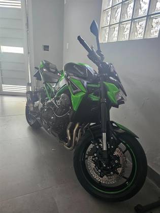 KAWASAKI Z900 KAWASAKI Z900